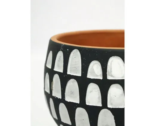 19X20CM ALLURE CEMENT PLANTER - BLACK & WHITE